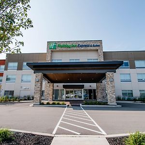 Holiday Inn Express & Suites Tonawanda - Buffalo Area, An Ihg Hotel